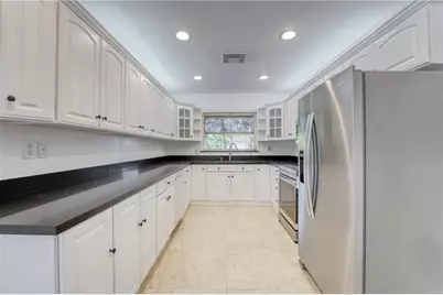 2000  Admirals Way, Fort Lauderdale, FL 33316 - Photo 36