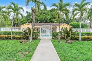 4032 NW 90th Ave, Sunrise, FL 33351 - Photo 16