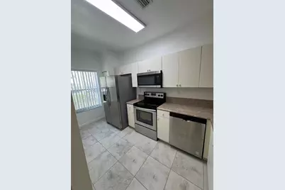 4903 SW 140th Ter, Miramar, FL 33027 - Photo 2