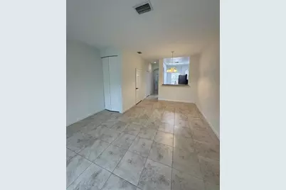 4903 SW 140th Ter, Miramar, FL 33027 - Photo 4