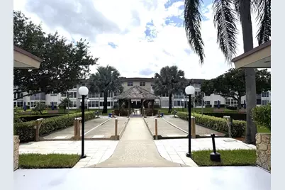 3405 NW 48th Ave, Unit #401, Lauderdale Lakes, FL 33319 - Photo 14