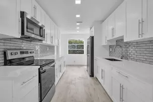 4911 NW 16th St, Lauderhill, FL 33313 - Photo 14