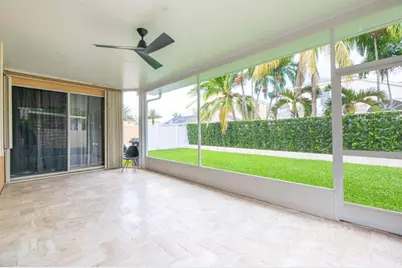 724 NW 155th Ter, Pembroke Pines, FL 33028 - Photo 40