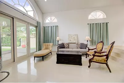 724 NW 155th Ter, Pembroke Pines, FL 33028 - Photo 8