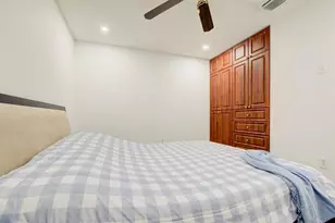 724 NW 155th Terrace, Pembroke Pines, FL 33028 - Photo 30