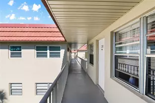 85 NW Crooked Tree Ln Unit, Vero Beach, FL 32962 - Photo 18