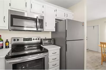 85 NW Crooked Tree Ln, Unit #203, Vero Beach, FL 32962 - Photo 10