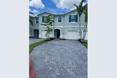 4393  Hammock Grove Dr, Lake Worth, FL 33467 - Photo 4