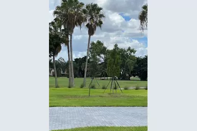 4393  Hammock Grove Dr, Lake Worth, FL 33467 - Photo 10