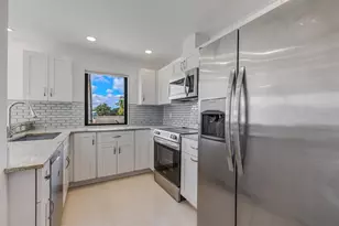 456 NW 41st St, Oakland Park, FL 33309 - Photo 8