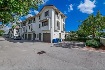 456 NW 41st St, Oakland Park, FL 33309 - Photo 44