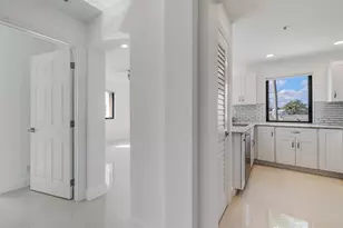 456 NW 41st St, Oakland Park, FL 33309 - Photo 12