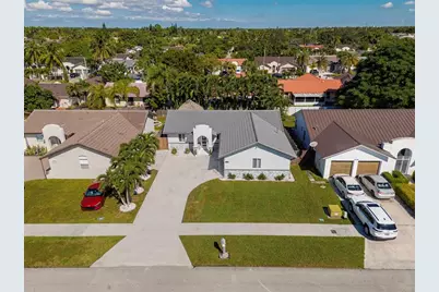 14755 SW 172nd St, Miami, FL 33187 - Photo 2