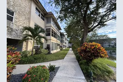 3531 NW 50th Ave, Unit #611, Lauderdale Lakes, FL 33319 - Photo 2