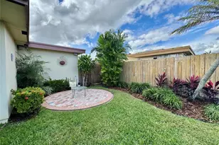 1780 NW 39th Pl, Oakland Park, FL 33309 - Photo 38