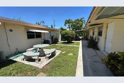 1973 NE 4th St, Unit #2, Deerfield Beach, FL 33441 - Photo 6