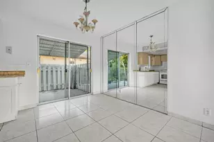 2241 Monroe St, Hollywood, FL 33020 - Photo 6