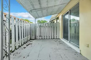 2241 Monroe St, Hollywood, FL 33020 - Photo 10