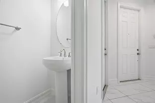 13023 Riverwalk S Cir Unit, Plantation, FL 33325 - Photo 16