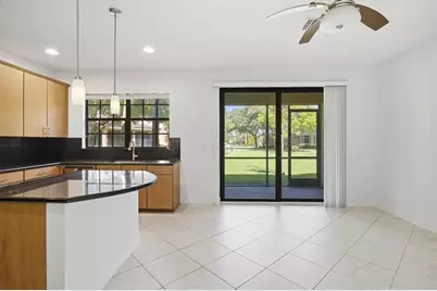 13023  Riverwalk S Cir, Unit #13023, Plantation, FL 33325 - Photo 6