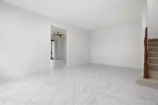 13023 Riverwalk S Cir Unit, Plantation, FL 33325 - Photo 4