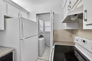 2920 NE 8th Terrace, Oakland Park, FL 33334 - Photo 12