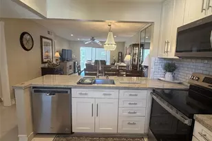 32 Abbey Ln, Delray Beach, FL 33446 - Photo 4