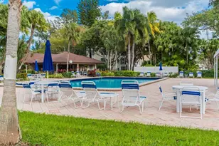 2951 S Palm Aire Dr, Pompano Beach, FL 33069 - Photo 4