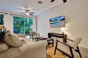 1962 NE 7th St, Deerfield Beach, FL 33441 - Photo 4