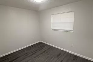 11461 NW 31st Pl, Sunrise, FL 33323 - Photo 10