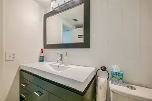 7100 Radice Ct, Lauderhill, FL 33319 - Photo 18