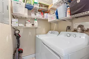 2061 SW 90th Ave, Davie, FL 33324 - Photo 18