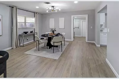 131 NE 55th St, Oakland Park, FL 33334 - Photo 6