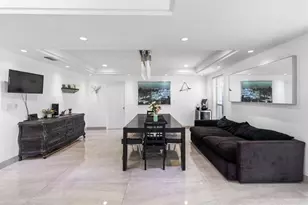 19885 NE 22nd Ave, Miami, FL 33180 - Photo 16