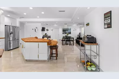 19885 NE 22nd Ave, Miami, FL 33180 - Photo 20