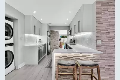 81 NW 47th Ct, Fort Lauderdale, FL 33309 - Photo 16