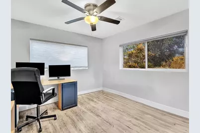 81 NW 47th Ct, Fort Lauderdale, FL 33309 - Photo 40