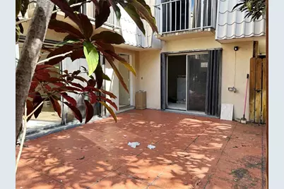 1700  Embassy Dr, Unit #402, West Palm Beach, FL 33401 - Photo 12