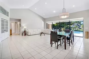 10180 Silver Lake Dr, Boca Raton, FL 33428 - Photo 12