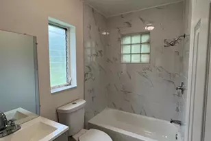 1811 N 47th St, Fort Pierce, FL 34947 - Photo 6