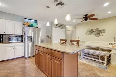 12100  Landing Way, Hollywood, FL 33026 - Photo 16