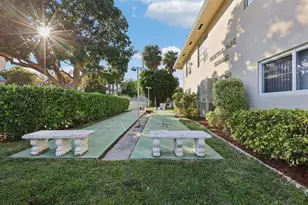 2131 NE 42nd Ct, Lighthouse Point, FL 33064 - Photo 30