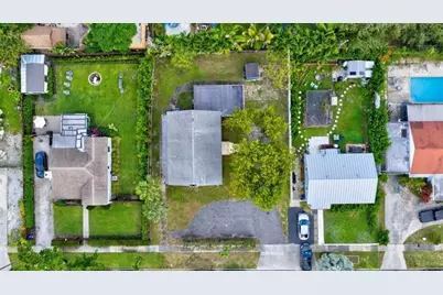 819  Lytle St, West Palm Beach, FL 33405 - Photo 34