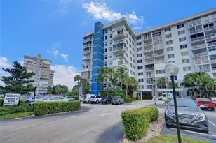 4200 Hillcrest Dr, Hollywood, FL 33021 - Photo 22