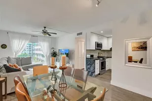 4200 Hillcrest Dr, Hollywood, FL 33021 - Photo 8