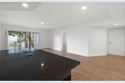 9144 W Atlantic Blvd, Unit #823, Coral Springs, FL 33071 - Photo 8