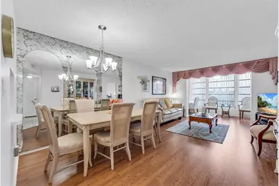 8950  Sunrise Lakes Blvd, Unit #210, Sunrise, FL 33322 - Photo 6