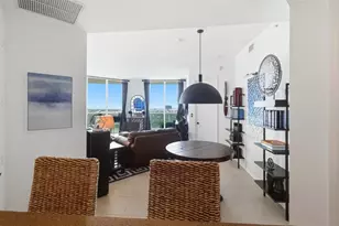 347 N New River Dr E, Fort Lauderdale, FL 33301 - Photo 14