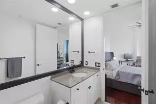 347 N New River Dr E, Fort Lauderdale, FL 33301 - Photo 26