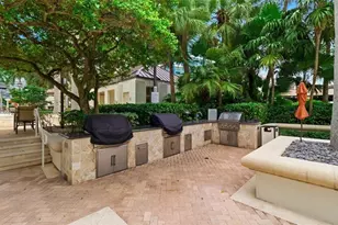 347 N New River Dr E, Fort Lauderdale, FL 33301 - Photo 34